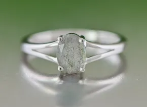 Silberring mit Labradorit