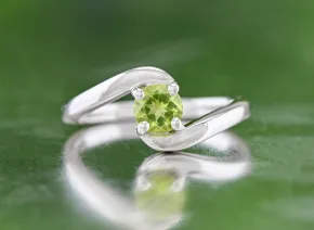 Silberring mit Peridot
