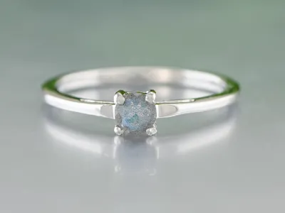 Silberring mit Labradorit