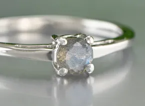 Silberring mit Labradorit