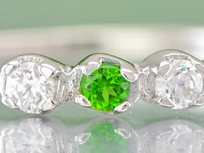 Silberring mit Chromdiopsid