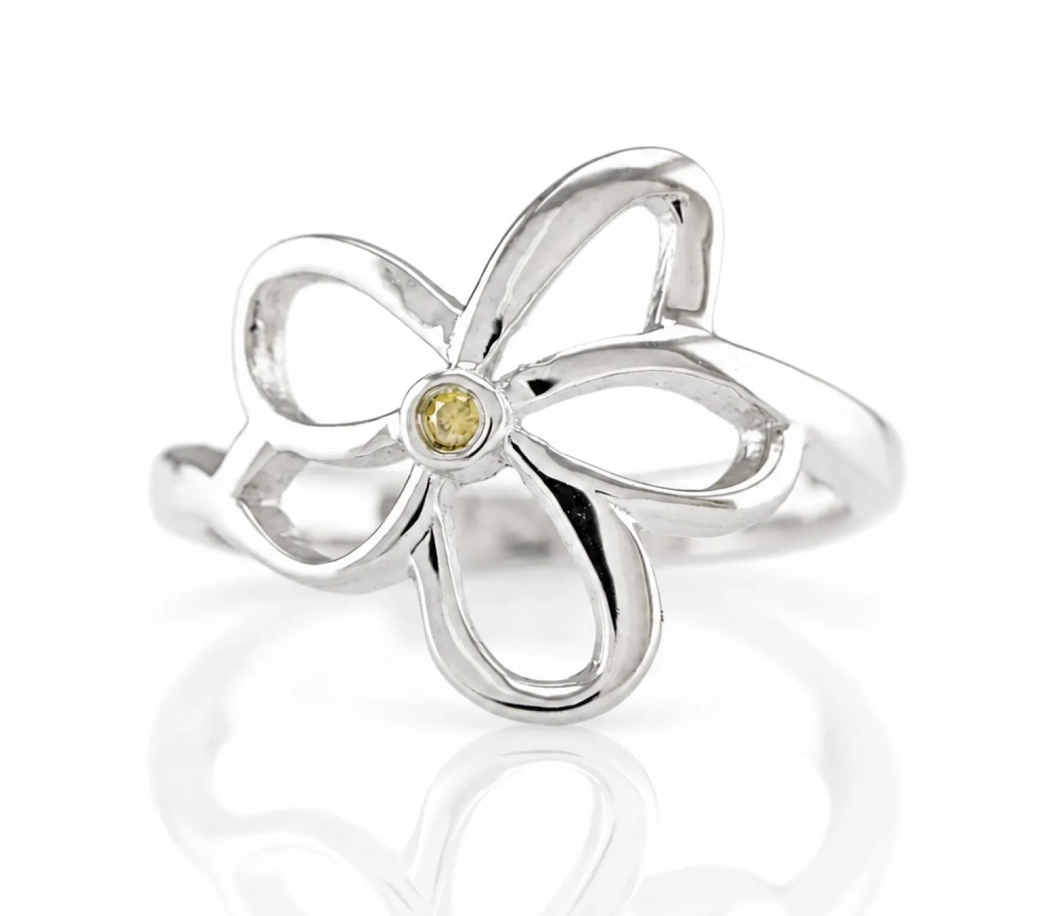 Silberring mit gelbem Diamanten
