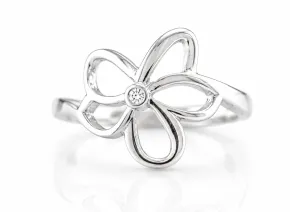 Silberring mit Diamant
