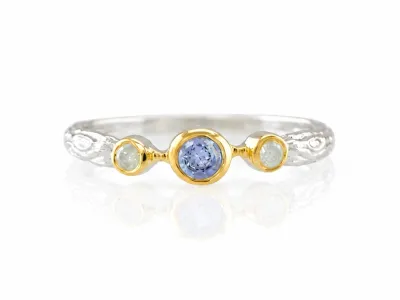 Silberring mit natürlichem Tansanit und Diamanten