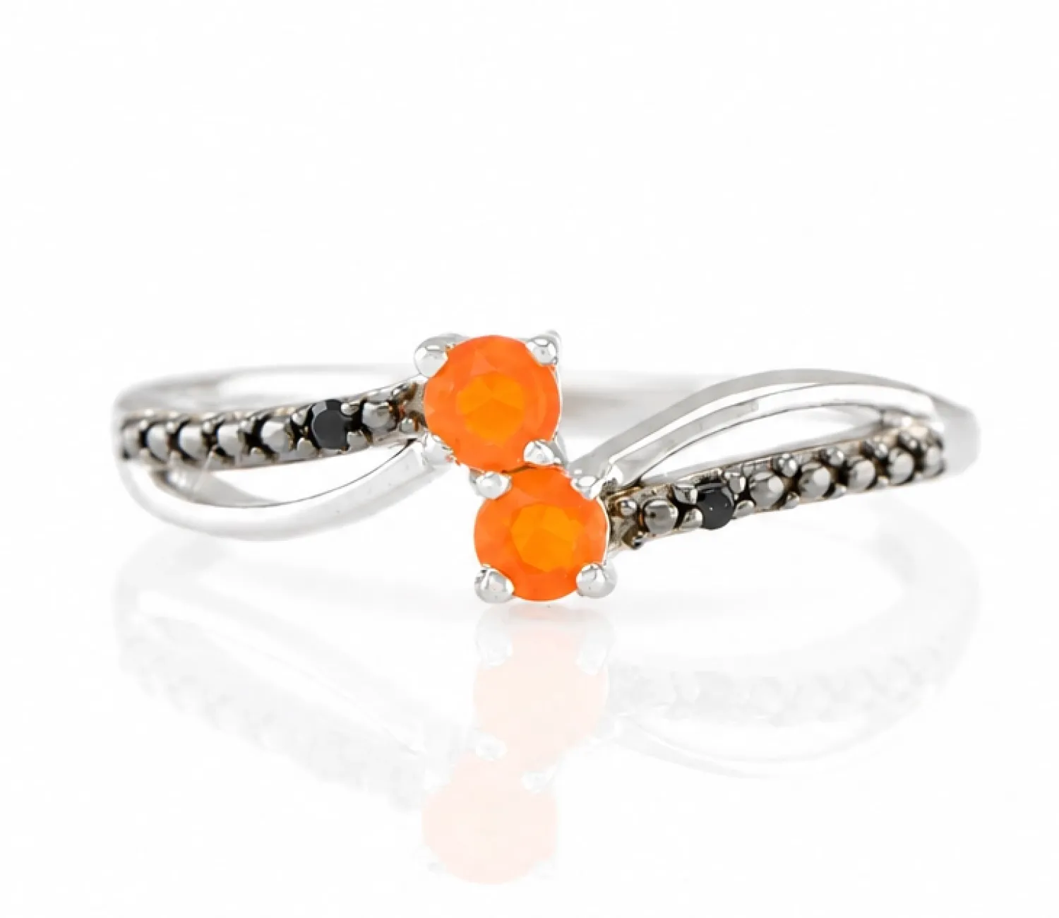 Silberring mit Feueropal