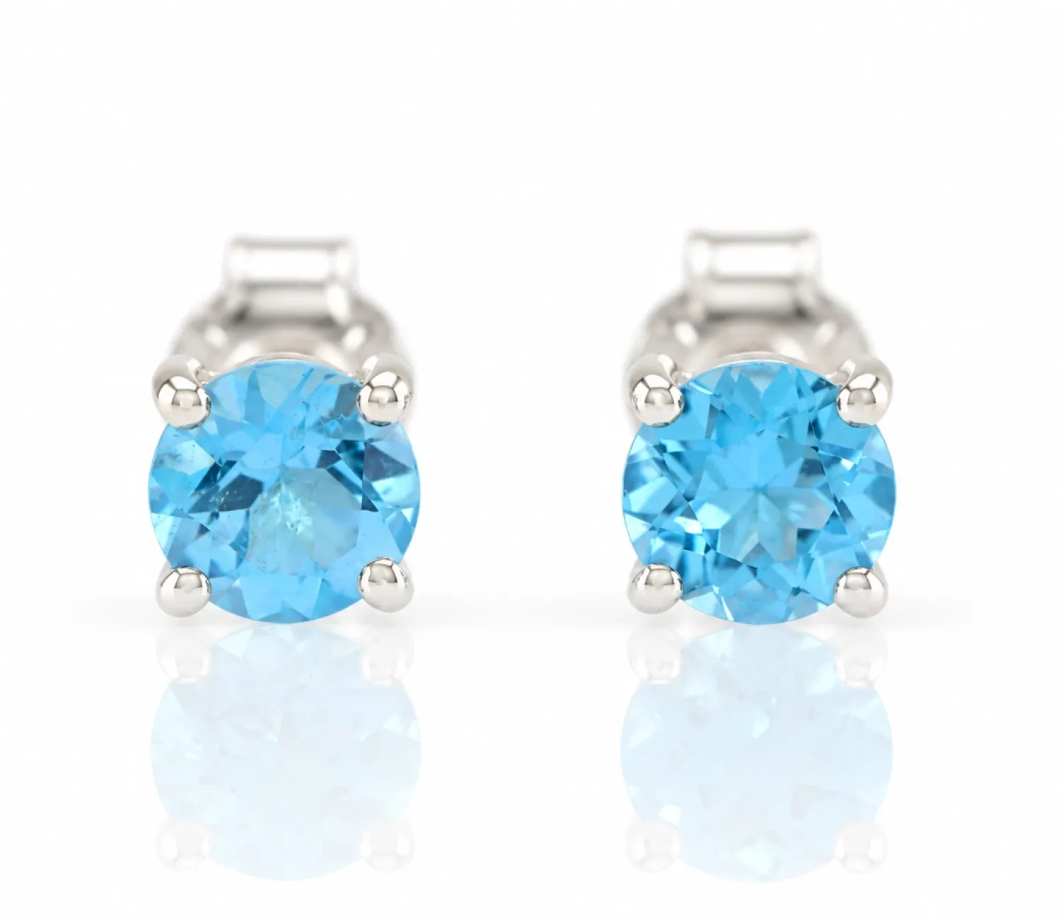 Silberohrringe mit natürlichem Blauem Topas "Swiss Blue"