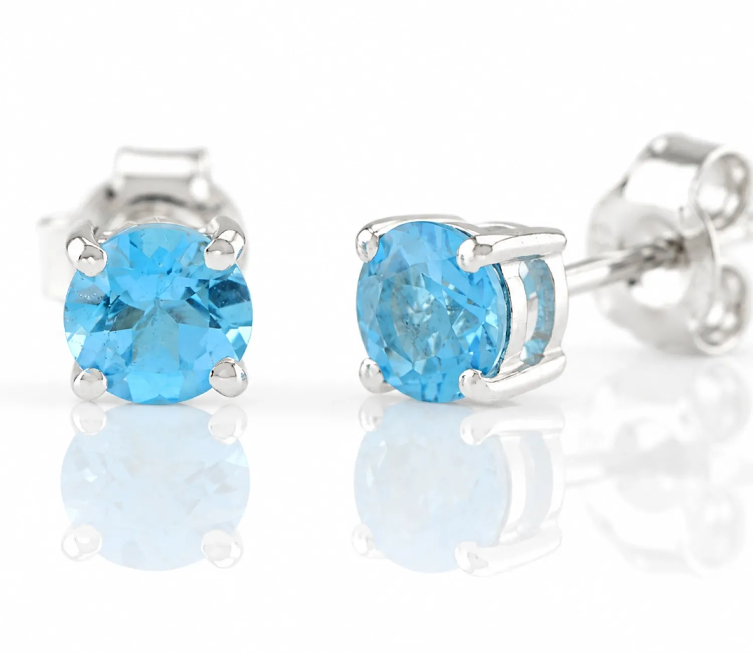 Silberohrringe mit natürlichem Blauem Topas "Swiss Blue"