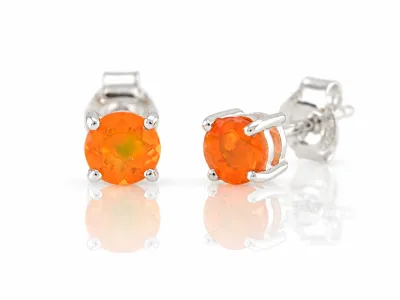Silberohrringe mit natürlichem Opal