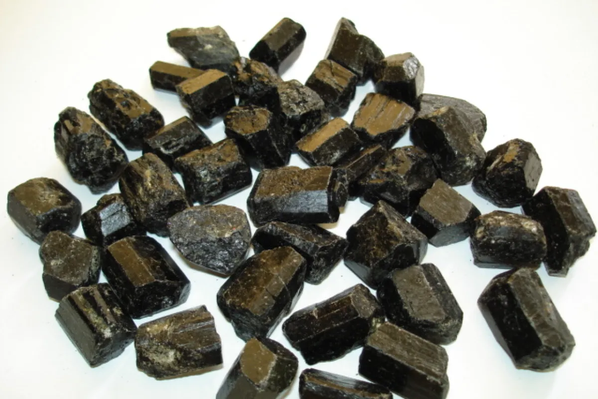 Schwarzer Turmalin - klein
